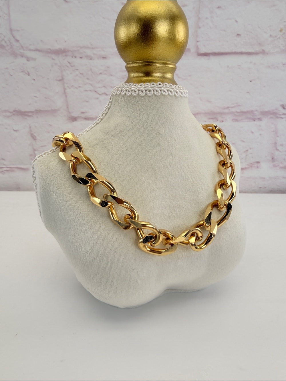 Dior Gold Chunky Chain Necklace - Women Jewelry